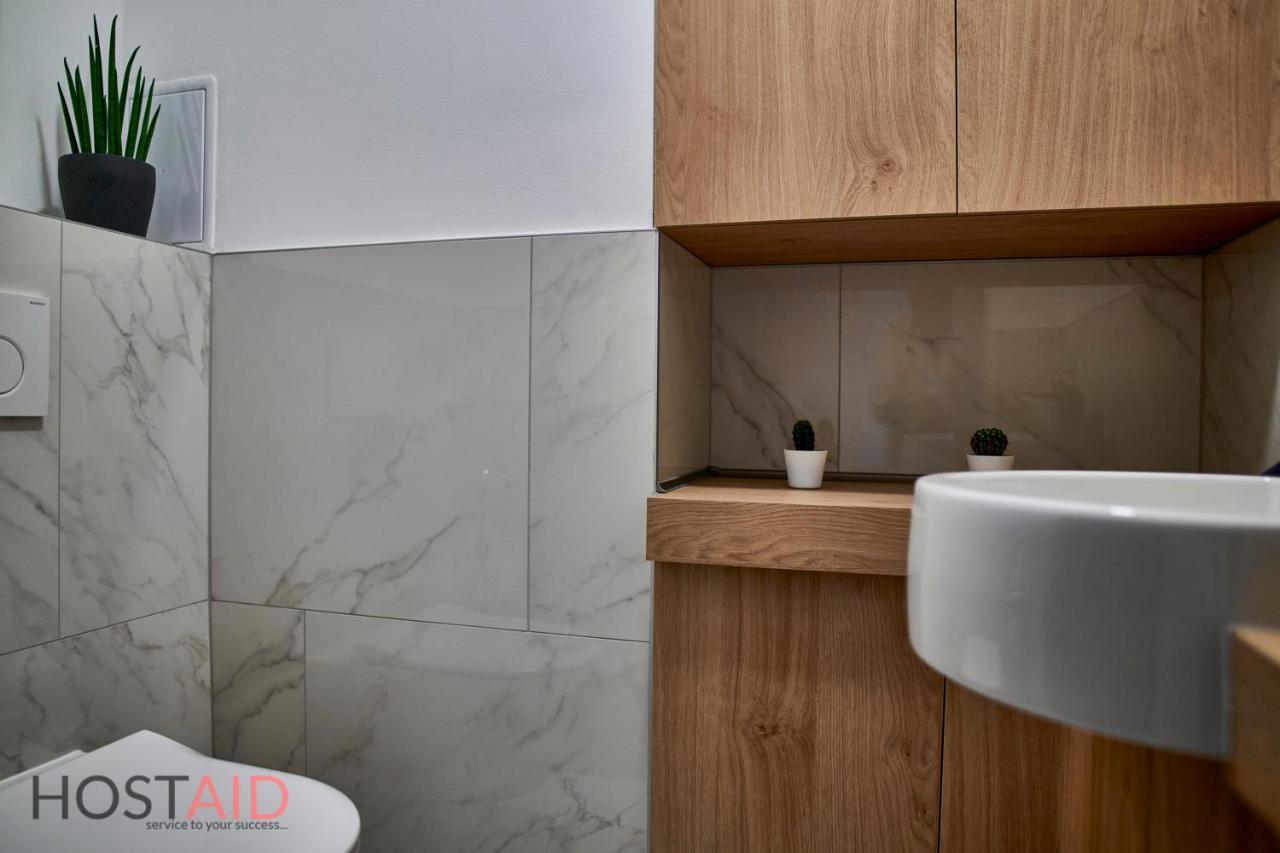Ellby Apartman - Penthouse - Hostaid Siófok Exteriér fotografie